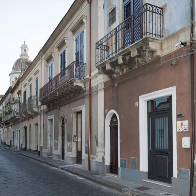 Hotel Alexia Domus Riposto Exterior foto